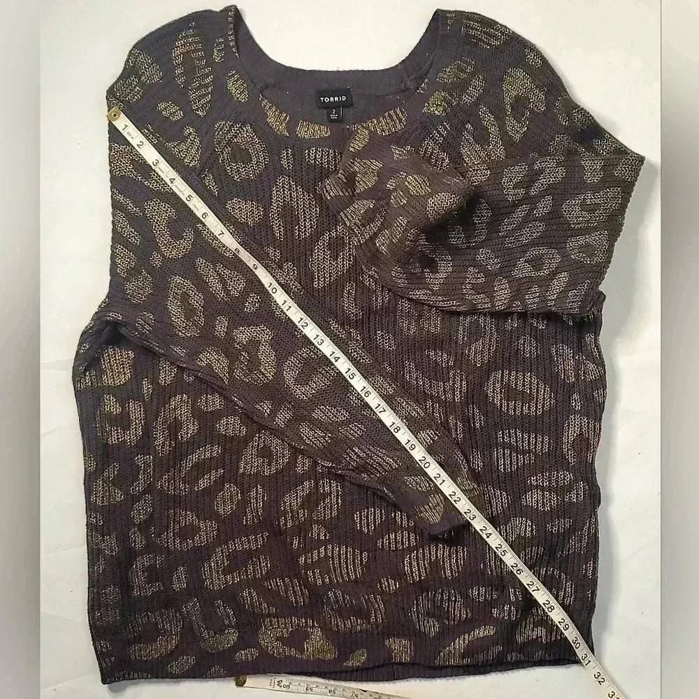 TORRID Wine & GOLD FOIL LEOPARD RIB Pull over Sweater Sz 2 2XL 16-18 US - Picture 7 of 10